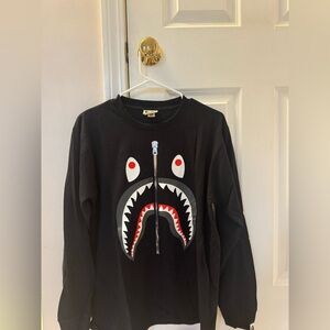 Black Graphic Shark Face Sweatshirt